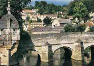 I'll be mooching over this little bridge in Bradford on Avon, that's for sure!