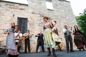 Image courtesy of Teresa Castracane photography