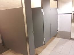 Gappy doors USA-style